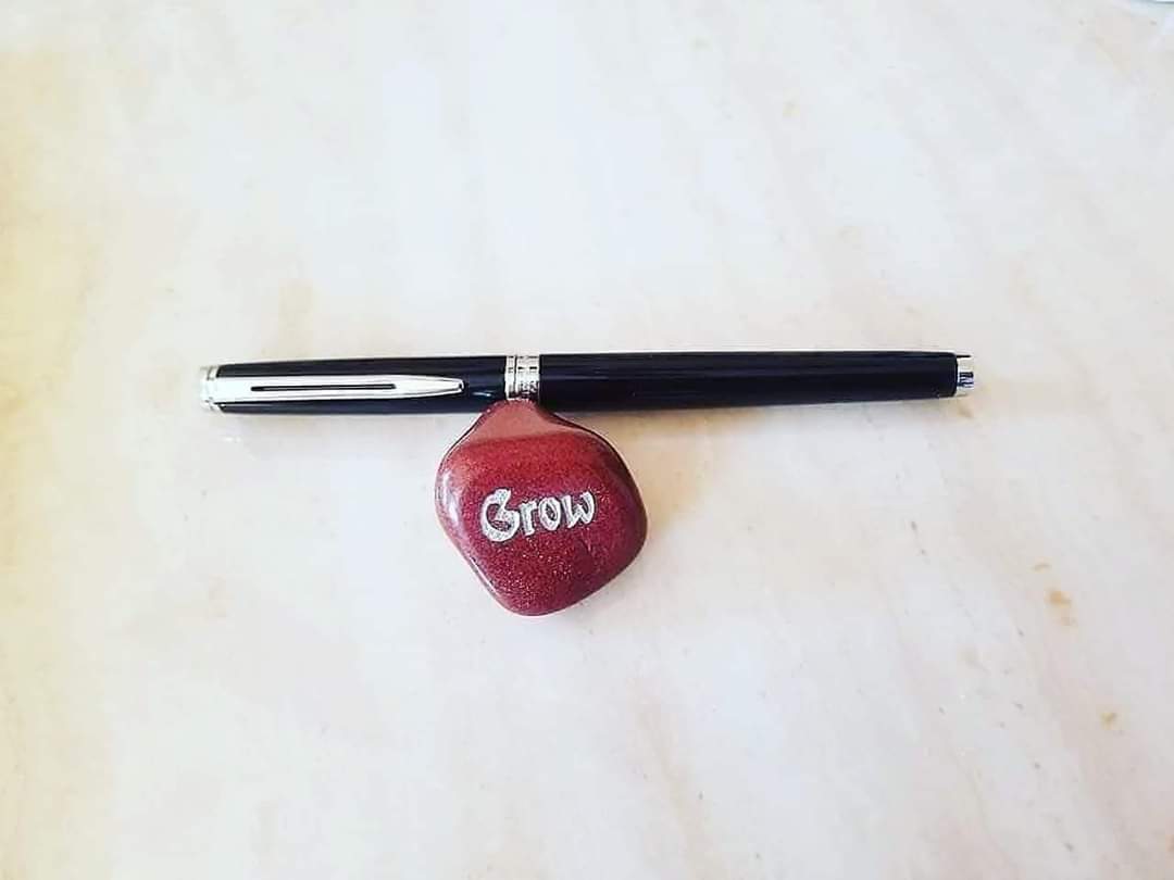 mogarei12's tweet image. An-🍎-for Wednesday:

Life has designed all its creatures to succeed! You cannot find a fish that doesn&apos;t know how to swim or a bird that can&apos;t fly naturally!

#DesignedForSuccess