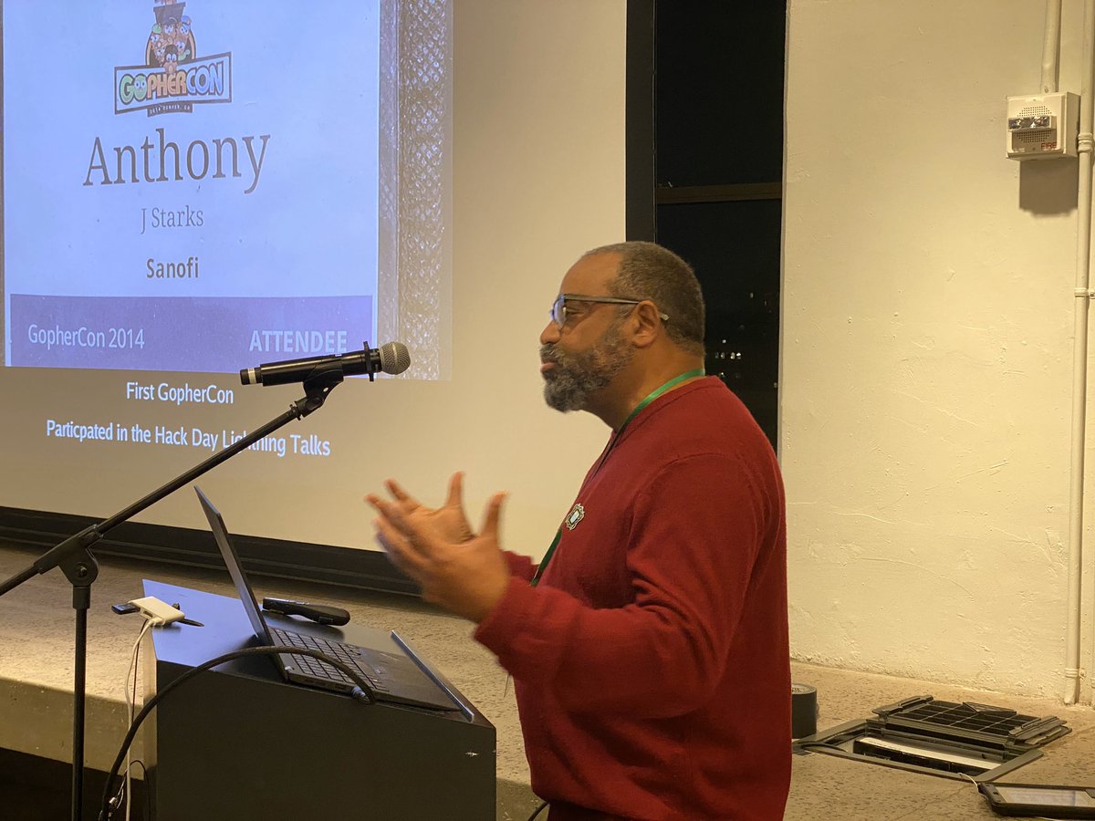 moficodes's tweet image. @ajstarks tells us his journey in the world of go over the last 10 years. #golangTurns10 #golangnyc #golang