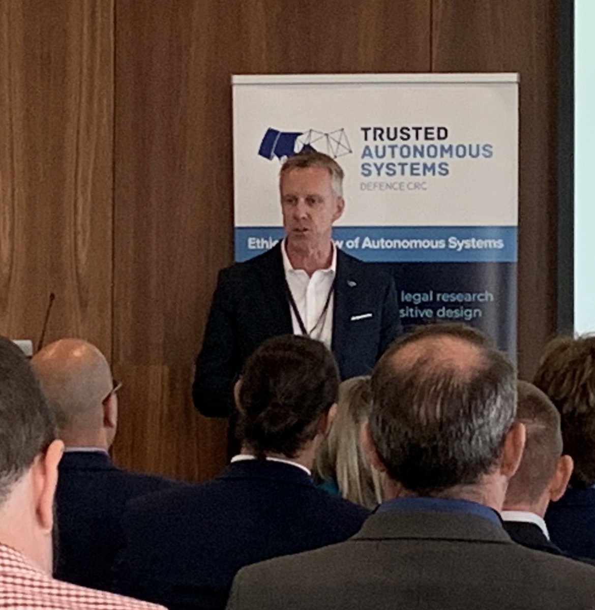 tasdcrc's tweet image. A very positive QLD Stakeholder Networking Event, made all the more special with venue L41, 1 William. Thanks to @AdvanceQLD @KateJonesQLD @JasonScholz3 @skdevitt @TASDCRC #TASDCRC #TrustedAutonomy