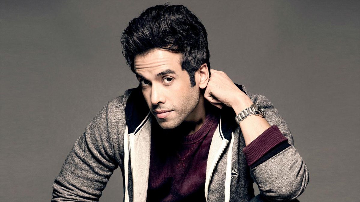 Here's wishing the charming 
@TusshKapoor a very Happy Birthday and a great year ahead! #TussharKapoor
#HappyBirthdayTussharKapoor ji