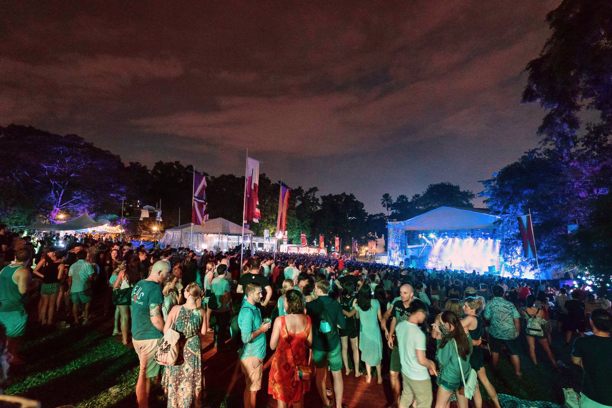 Neon Lights regrets to announce that HALSEY will no longer be performing at the festival this Sunday, 24th November due to unforeseen circumstances. For full details, please visit neonlights.sg/experience/tic…