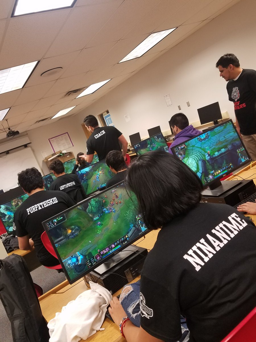 Michelle Saenz tweet media