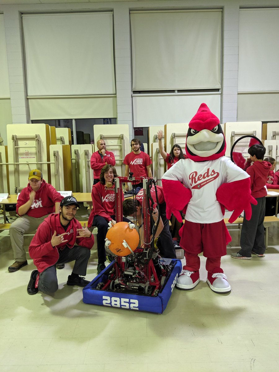 Our students had so much fun showing off what we do best at <a href="/dmchsofficial/">Denis Morris</a> grade 8 day!