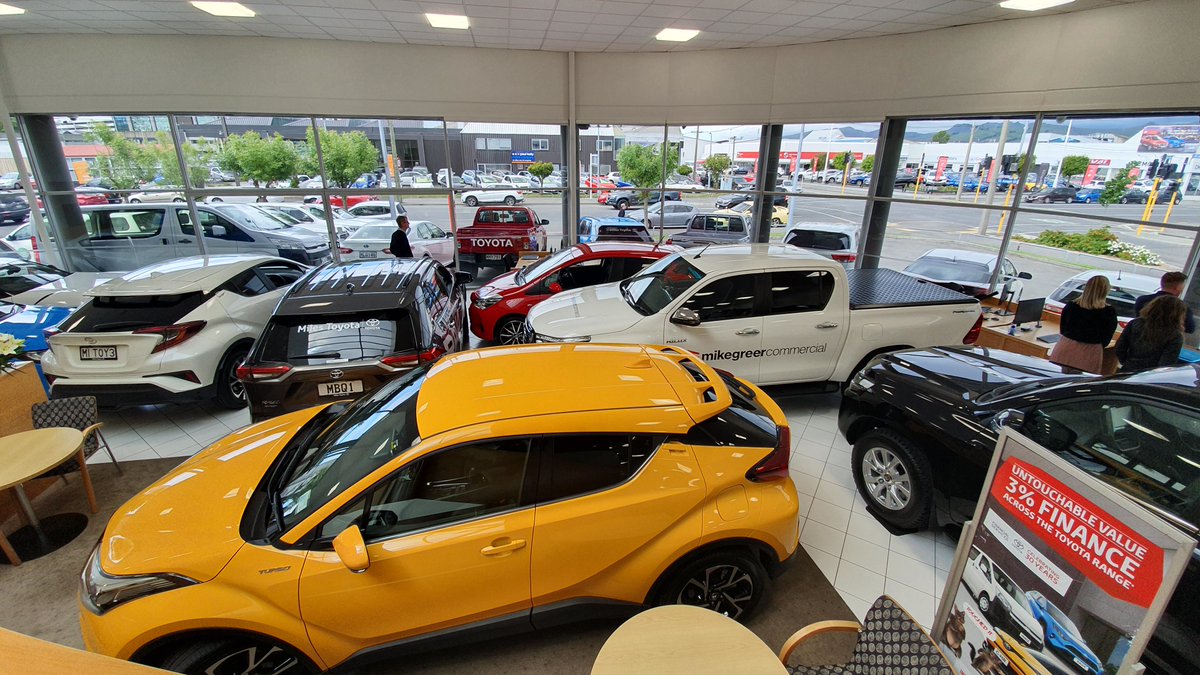 MilesToyota's tweet photo. If you're walking past and need shelter, please come into our showroom. Chilled water and hot coffee available. #christchurchstorm https://t.co/UOqUqvmGn9
