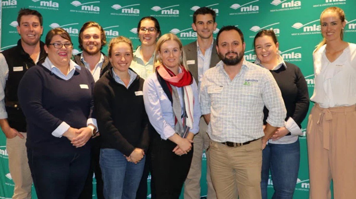 Applications are now open for <a href="/meatlivestock/">Meat & Livestock Australia</a>'s 'Livestock Consulting Internship' program. Delivered by <a href="/Meridian_Ag/">Meridian Agriculture</a> &amp; designed to fast track #livestock consultants to the red meat industry. For information on the program and how to apply bit.ly/2QlyPlc #AgChatOZ