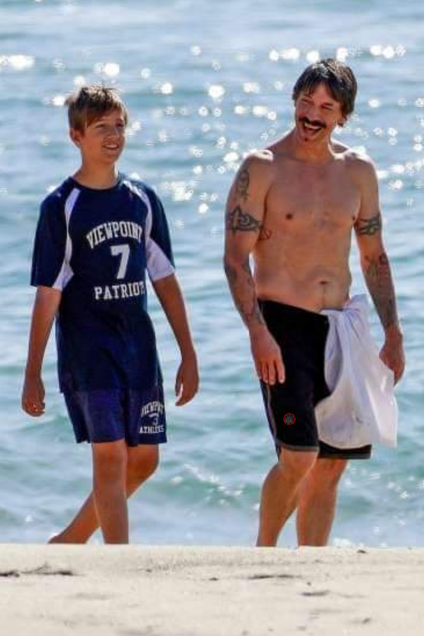 Red Hot Chili Peppers Club México on Twitter "Anthony Kiedis y Everly Bear en Malibu.