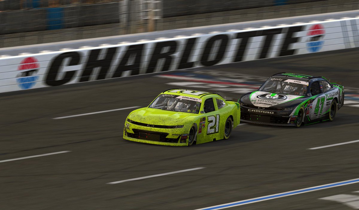 justinmelillo's tweet photo. John Gorlinsky holds off Nathan Lyon to win at the virtual @CLTMotorSpdwy, his second victory of the 2019 #eNiPS Season in five races.
#eNASCAR @iRacing https://t.co/QXNUVmKSbR