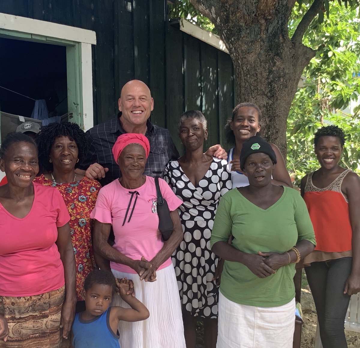 What an amazing time with this incredible group of wonderful women! Esperanza has been serving their Batey for 12 years and they have seen a brighter future for their families! Jeremiah29:11 #DominicanRepublic #Esperanza #microfinance #hope #mlb