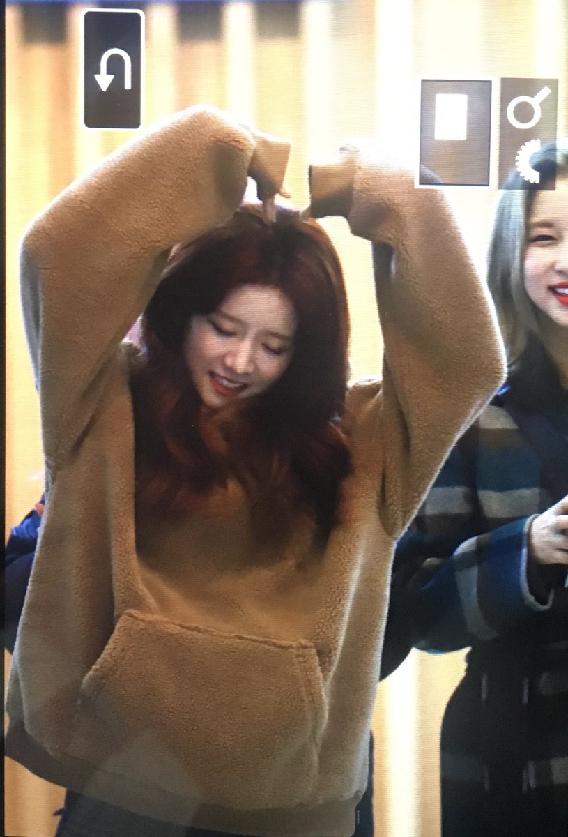 mocchiangels's tweet photo. 191120 라디오 출근 EXY 프리뷰

#exy #엑시 #WJSN #우주소녀

@EXY_S2 https://t.co/fCg9JuHwUS