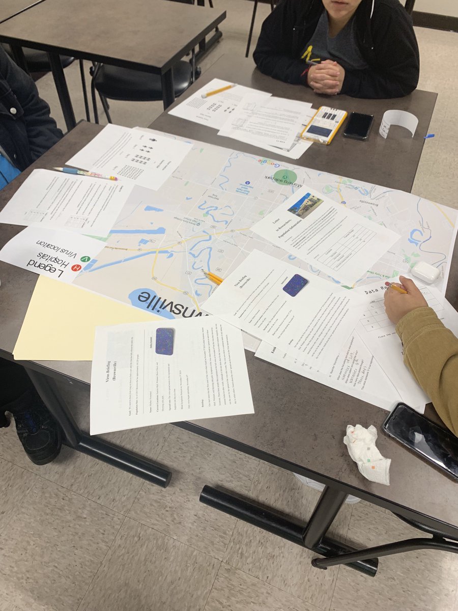 UTRGVUTeach's tweet image. How do #UTeachRGV PBI students &amp;amp; high schoolers from @BrownsvilleISD River ECHS spend their Sat? Doing Project Based Lessons on topics ranging from transformations of linear functions to photosynthesis. Thanks to the 70+ participants who made this Sat Challenge a huge success!