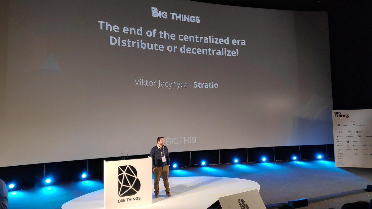 jhbecares's tweet photo. The end of the centralized era, by @jacynycz from @StratioBD is on! #BIGTH19 https://t.co/z8yBG6DOob