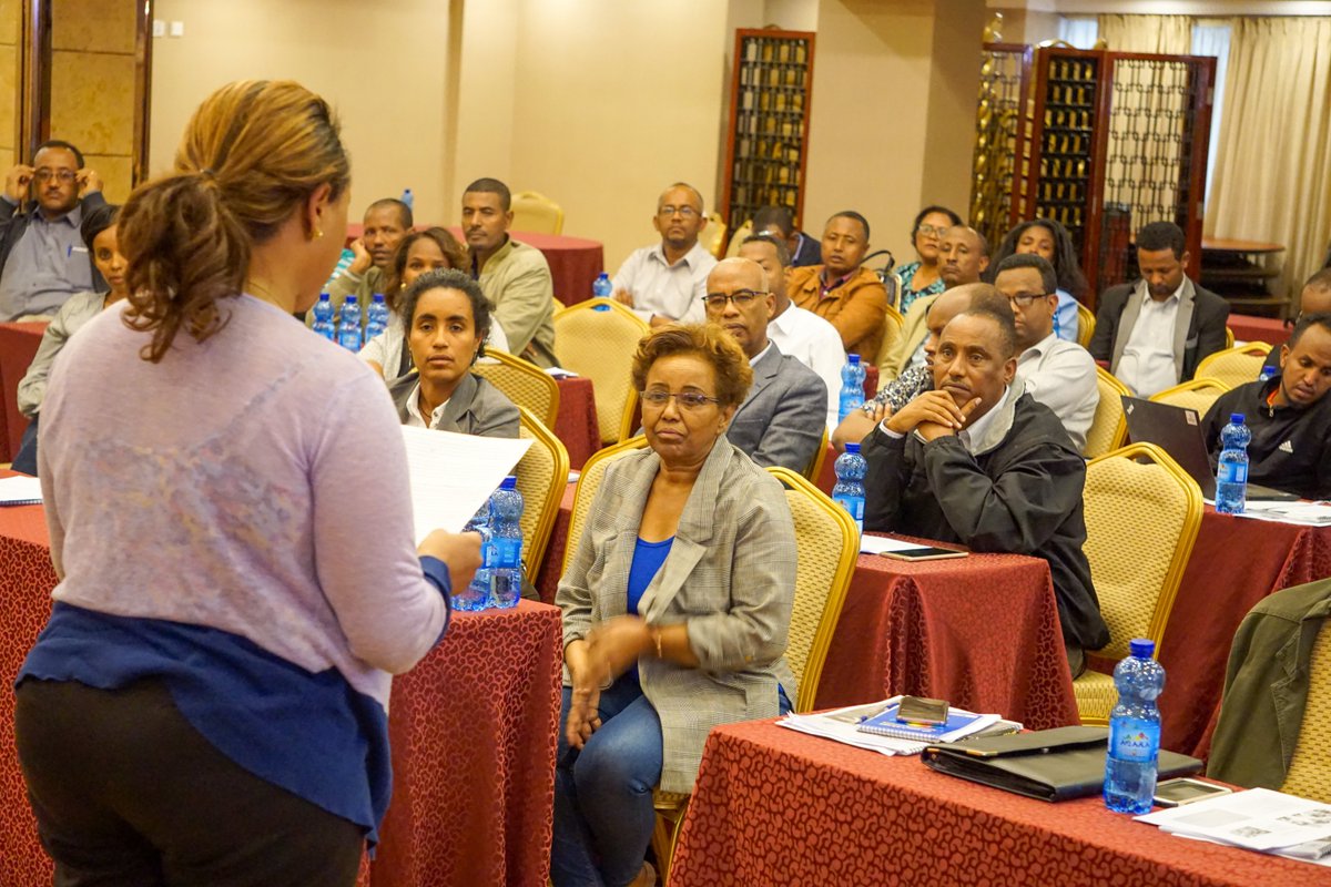 “ሴቶችን ወደ አመራርነት እንዲመጡ ማገዝ ሴቶችና ወንዶችን ማበላለጥ ሳይሆን፤ ወንዶች የሚያገኟቸውን ዕድሎች ሴቶች እንዲያገኙ ማስቻል ነው።” ወ/ሮ ጺዬን ተክሉ የትምህርት ሚንስትር ዲኤታ READ II  ባዘጋጀው Gender Audit Report ላይ በተደረገ ውይይት👏👏