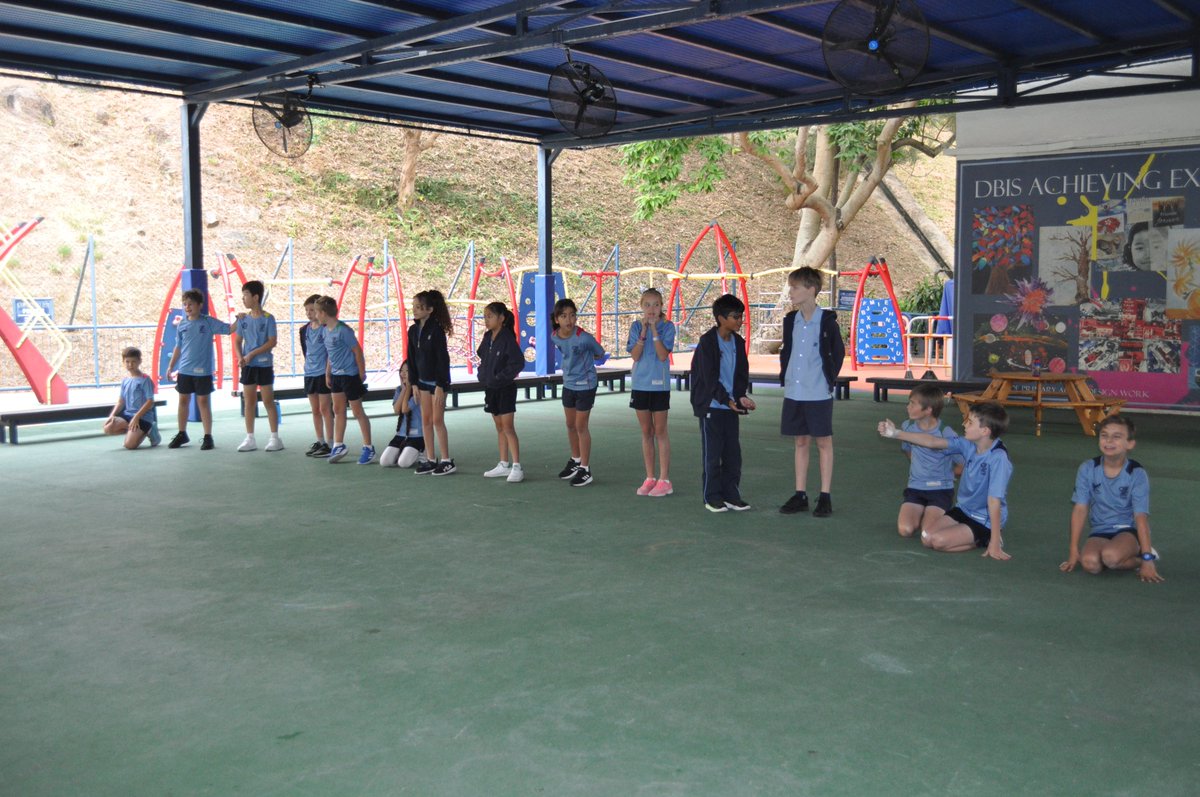 Did a Moon Survival Activity today with <a href="/dbis_y5/">DBIS Y5</a>. They crash landed and had to choose 7 items to help them to survive a 30km Moon walk...They all died #LearnfromFailure 👩‍🚀🌛👨‍🚀