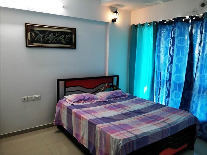 Looking for a female flatmate in #naharamritshakti , fully furnished 2 bhk . Move in date 17th December #andherieast #mumbai . Looking for an easy going person . #flatmate