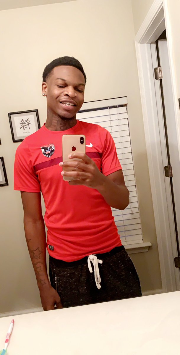 FakeRapper4's tweet image. Heartless 💔