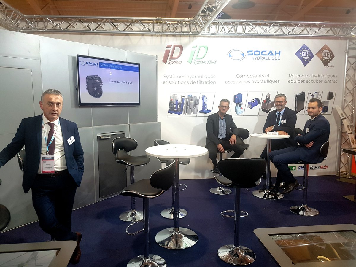 Retrouvez nos spécialistes en hydraulique (moteurs, pompes, vérins et autres composants) au salon <a href="/SOLUTRANS/">SOLUTRANS | Transport routier et urbain</a> sur le STAND 2C013 pour encore 4 belles journées ! 😎

Vous avez besoin de conseils ? C'est le moment de poser toutes vos questions autour d'un café ;).

#SOLUTRANS