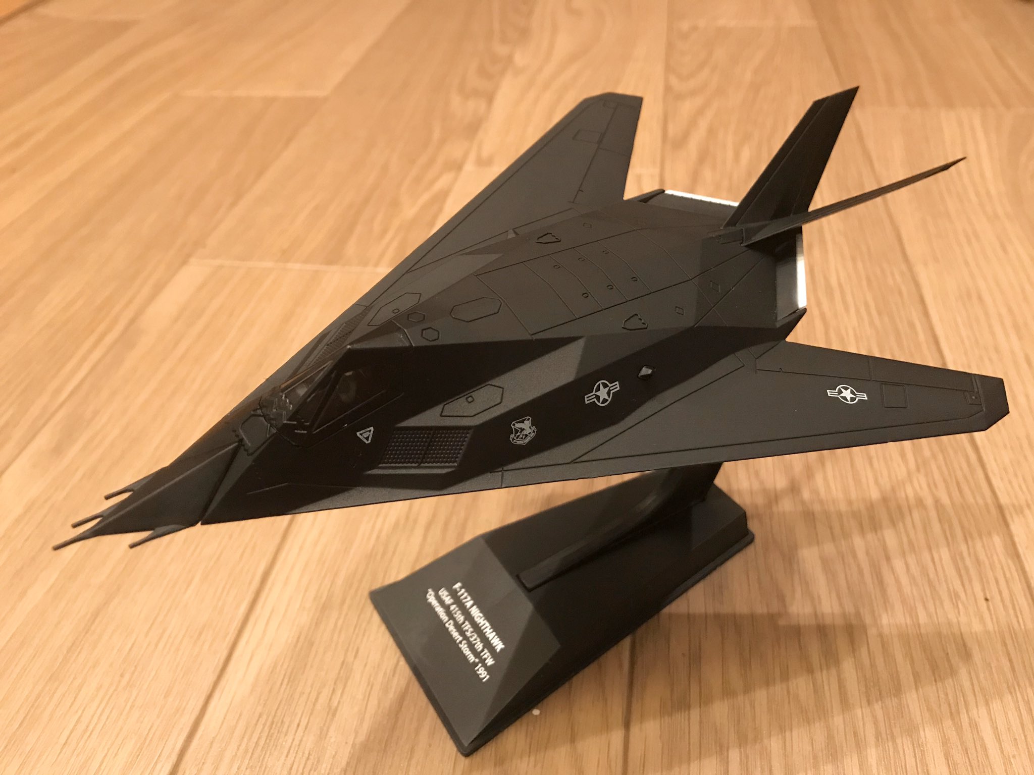 M*M様 1/100 F-117 ナイトホーク セット エアファイターコレクショ Amazon | アシェット エアファイターコレクション Vol.40