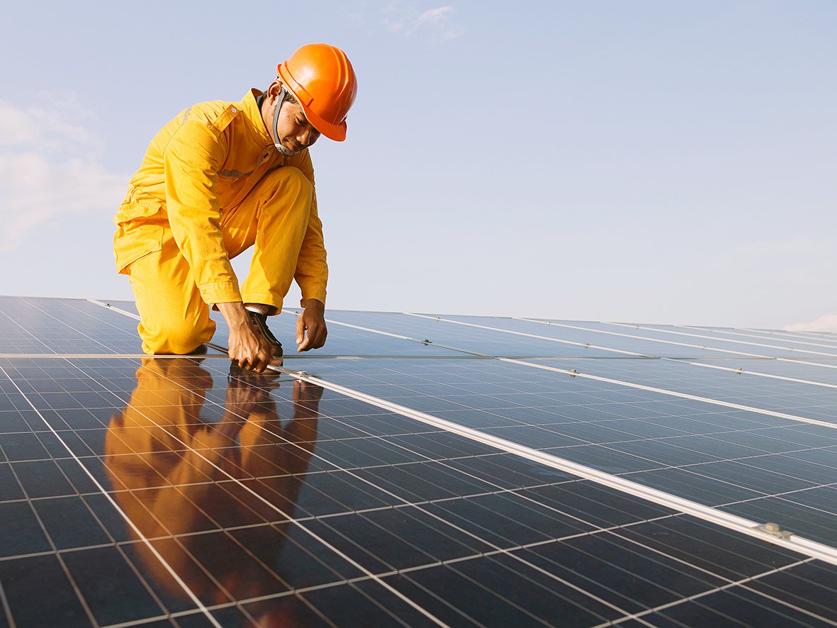 e3g's tweet photo. REPORT | Increasing the pace and scale of the energy transition in Southeast Asia presents massive opportunity for boosting competitiveness and financial flows in SEA. https://t.co/yLcdMvfvfM #SHIFTSEA @iki_bmu https://t.co/wH4cXzPlsn