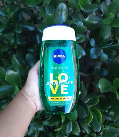 rubybox_beauty's tweet photo. Some of our lovely rubies have been testing the NEW NIVEA Love Adventure Fresh Shower Gel. Keep a lookout for their reviews on rubybox.
#rubybox #rubyboxloveadventure #TrustedNIVEACare #naturalaloevera #aloeshowergel #aloebodywash
@nivea https://t.co/C6OwblCAW3