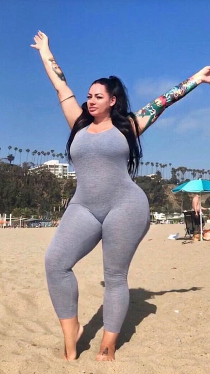 бриана франциско плюс сайз. саманта плюс сайз. памела алехандра booty. большие бедра. большие бедра.