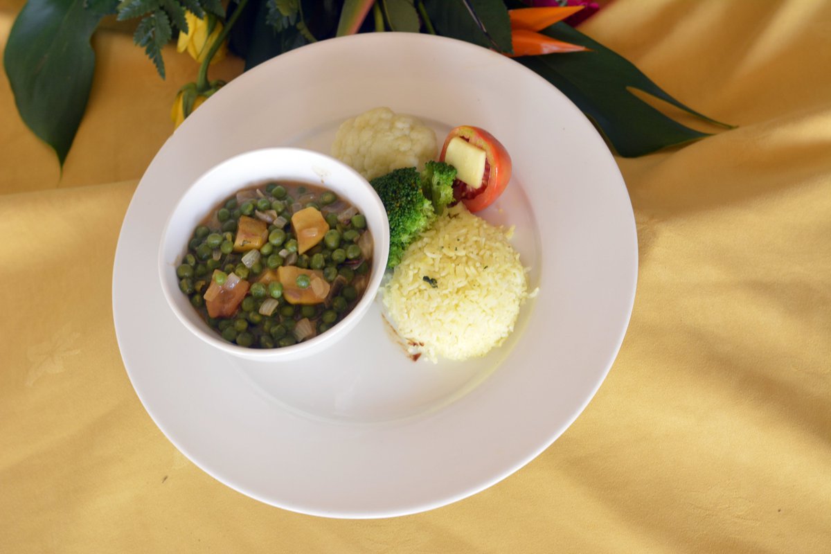 What lunch looks like this side of town :) Bon apetit!
#OutspanHotelNyeri #TembeaKenya #KenyanFoodies