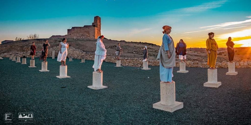 El fabuloso patrimonio cultural de #Lezuza #TurismoCultural #EscapadaCultural #VeoCosasMaravillosas <a href="/LezuzaAyto/">Ayuntamiento Lezuza</a> <a href="/turismodelezuza/">Turismo de Lezuza</a> <a href="/libisosaoficial/">Libisosa</a> <a href="/HectorUroz/">Héctor Uroz</a> arqueotrip.com/como-visitar-e…