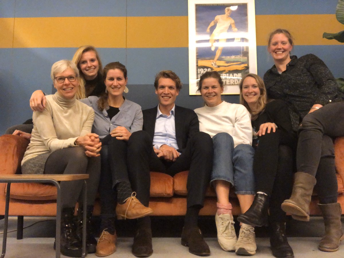 Gisteravond was het weer vergadertijd! O.a. een terugblik op 2019 wat we tot nu toe allemaal hebben bereikt met z’n allen. Die lijst bleek behoorlijk lang! Hier zijn we best trots op en dit zullen we binnenkort ook met jullie delen! 😊💪🏼 #VoiceOfAthletes #nocnsf #atletencommissie