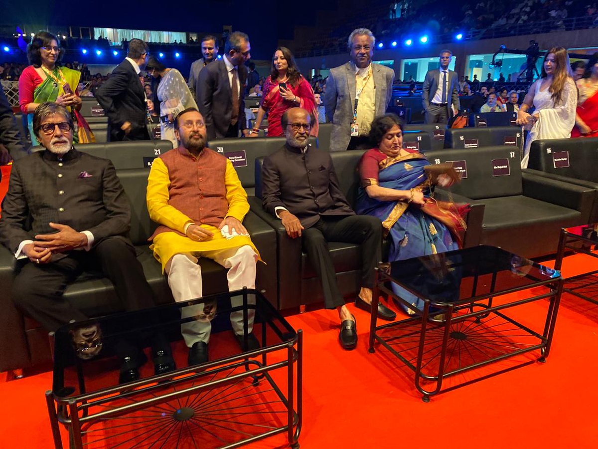 deenaa9090's tweet photo. Check out some of the latest pictures of #Superstar #Rajinikanth from #Goa
ððððĪ
#PrideIconOfIndiaRAJINIKANTH
#IFFI
#IFFI2019
@rajinikanth
@OfficialLathaRK
@ash_r_dhanush
@soundaryaarajni https://t.co/0uwAjutJRm
#PTTE #PARAK https://t.co/nNYlfgxMKz