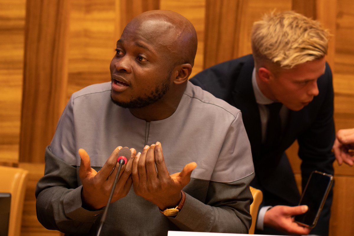 UNDPGeneva's tweet photo. Powerful note from @achaleke1 championing #Youth action for Peace in #Cameroon: Creating hope + ppl at the center = key in successful #reintegration. Former combatants need to believe they have a future back home &amp; communities to believe demobilized not a threat #IDDRS #DDR4Peace https://t.co/rq5sDONRsh