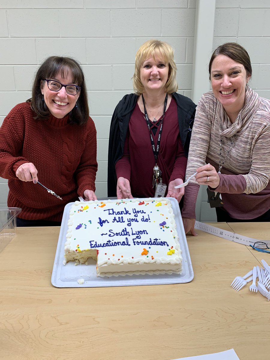 Thank you to the <a href="/SLEFoundation/">South Lyon Educational Foundation</a> for the delicious cake. This nice treat was enjoyed by the staff!
