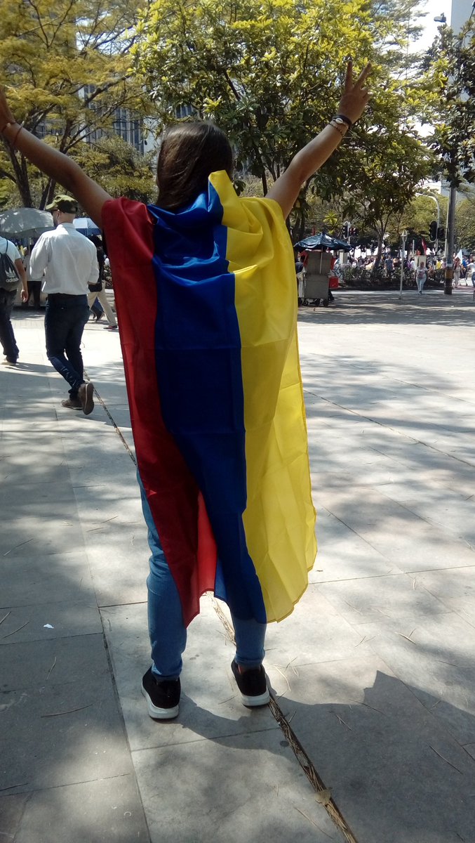 karcove's tweet image. #SiPudimos y venceremos. #paro4D #ElBaileDeLosQueSobran #ElParoContinua4D #4DParoNacional #ParoNacional