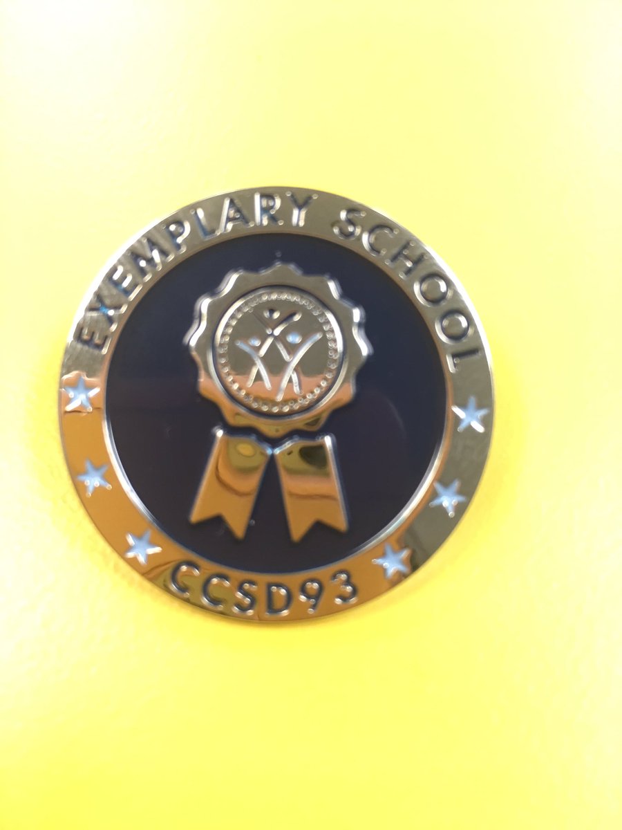 So excited to proudly wear my new pin! Great job Cloverdale! 
¡Sí se puede! 💪🏽🥳 #exemplaryschool
<a href="/CCSD93/">CCSD93</a> <a href="/CloverdaleElem/">Cloverdale School</a> <a href="/CLPrincipalD93/">Chris Pietroski</a> @APCloverdale