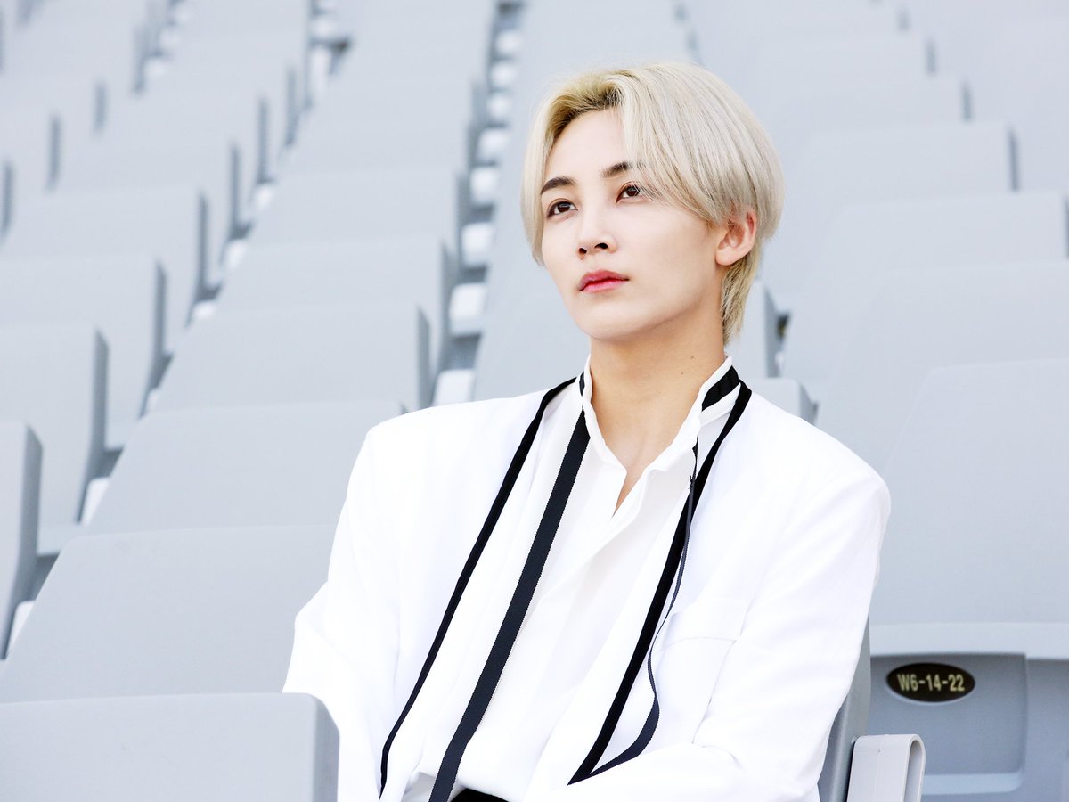 Seventeen jeonghan. группа seventeen джонхан. Seventeen джонхан 2019. джонхан 2021. Seventeen jeonghan.