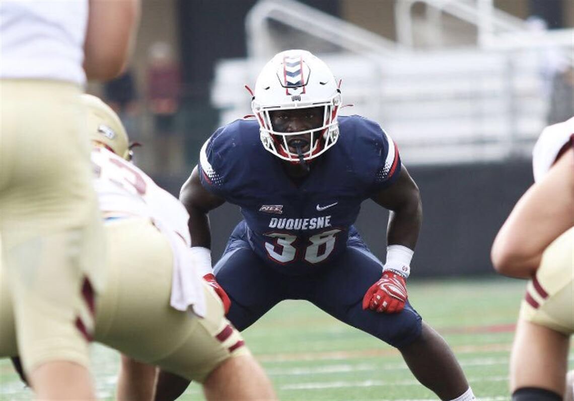 Honored to recieve an offer from Duquesne!!! <a href="/CoachSchmittDU/">Jerry Schmitt</a> @CoachFarisonDUQ <a href="/DuqFB/">Duquesne Football</a>