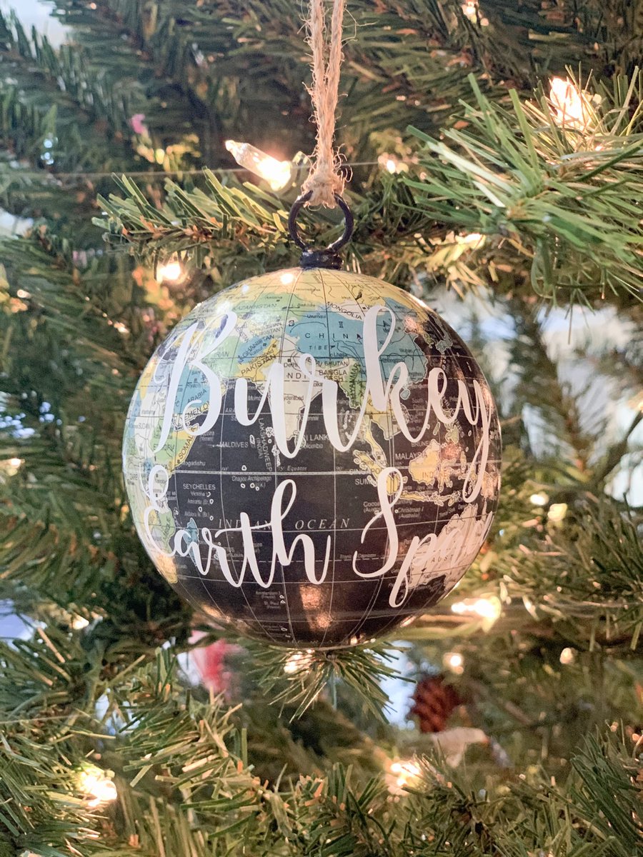 jillmburkey's tweet image. Go check out the Earth Space ornament on the Cypress Creek Christmas Tree in the Library. One of my favorite new traditions! ⁦@cycreekhs⁩ #BurkeyESS