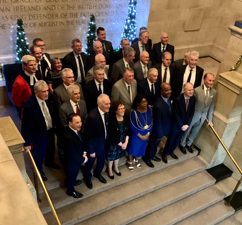 Decent five a side team in here! Definitely wouldn’t make the bench. Historic, emotional and unforgettable day for <a href="/LUFC/">Leeds United</a> <a href="/LeedsCC_News/">Leeds Council News</a> and the city as the Revie team receive the Freedom Of Leeds.
