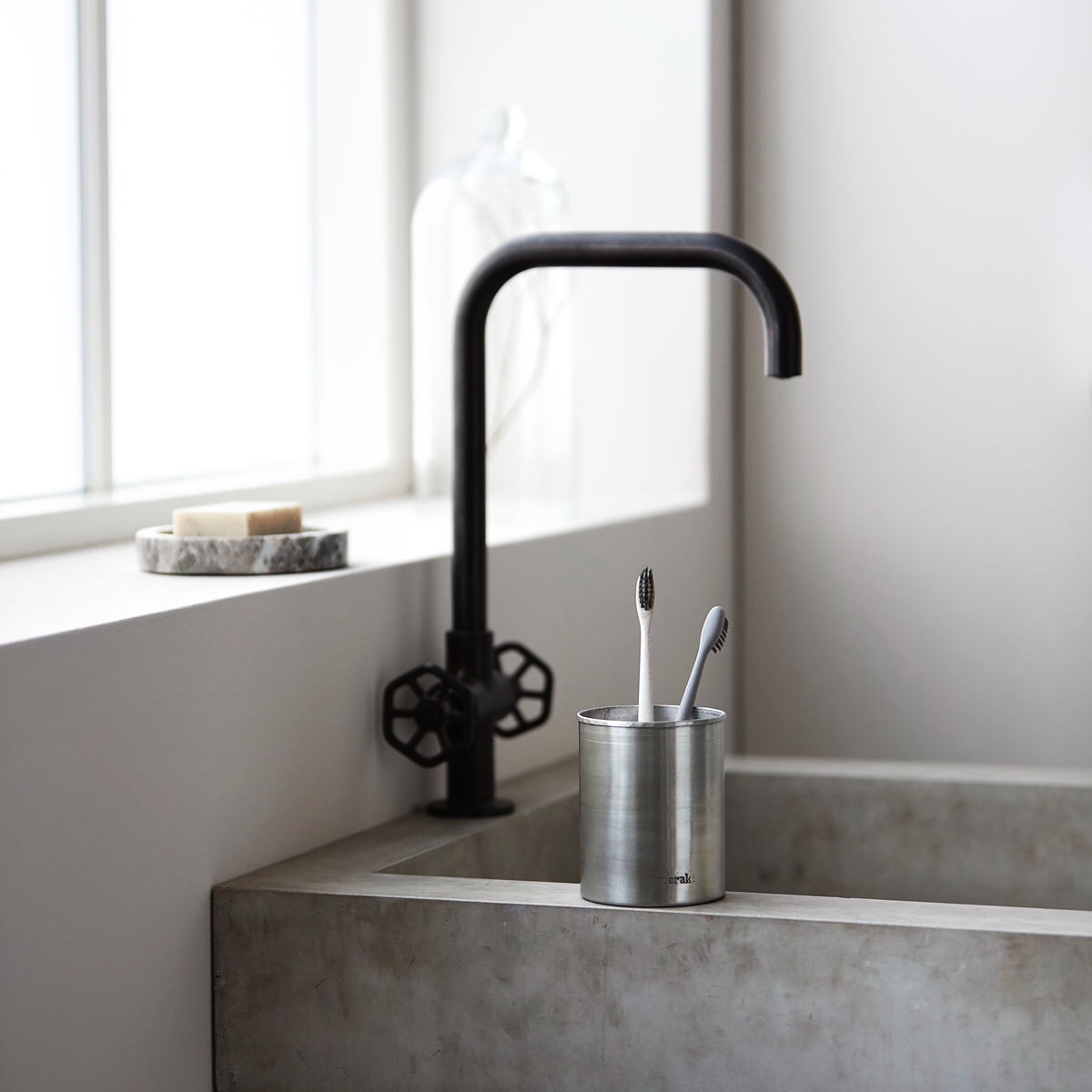 As you know a #Plastic Toothbrush comes at the cost of harming our habitat.

The uniqueness about our Meraki toothbrushes is that they are made from waste! These Wheat straws are turned into a sustainable Toothbrush from a crop that would otherwise be burnt 💡