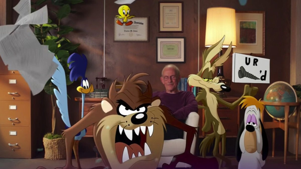thompsontrevorj's tweet photo. https://t.co/PPxBJwPnX4

Robert Zemeckis has a new show with WB / MGM characters that is a live action/hand-drawn cartoon hybrid starting Christopher Lloyd.  If you think you've seen this before, check out this footage from the new show!

#LooneyTunesCritic  #ToonedOut  #Zemeckis https://t.co/4AUqB55xvr