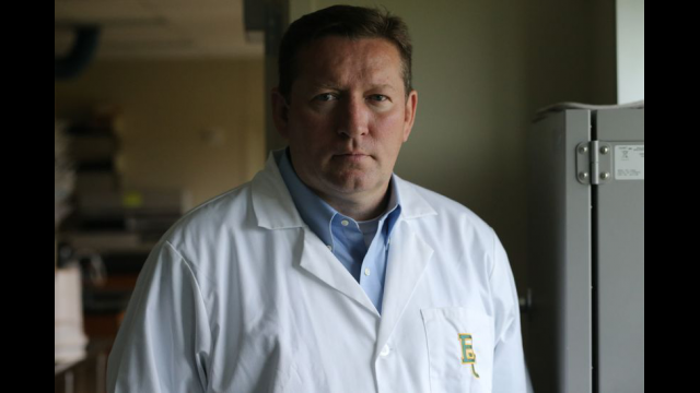 BaylorUMedia's tweet photo. .@Baylor environmental health scientist Bryan Brooks is lead author on "Environmental Health Practice Challenges and Research Needs for U.S. Health Departments," part of the #UNCOVEREH series. Q&A here: https://t.co/JaSi9gFZak #EHMatters @nehaorg @CDCEnvironment https://t.co/xaCnFfDdVr