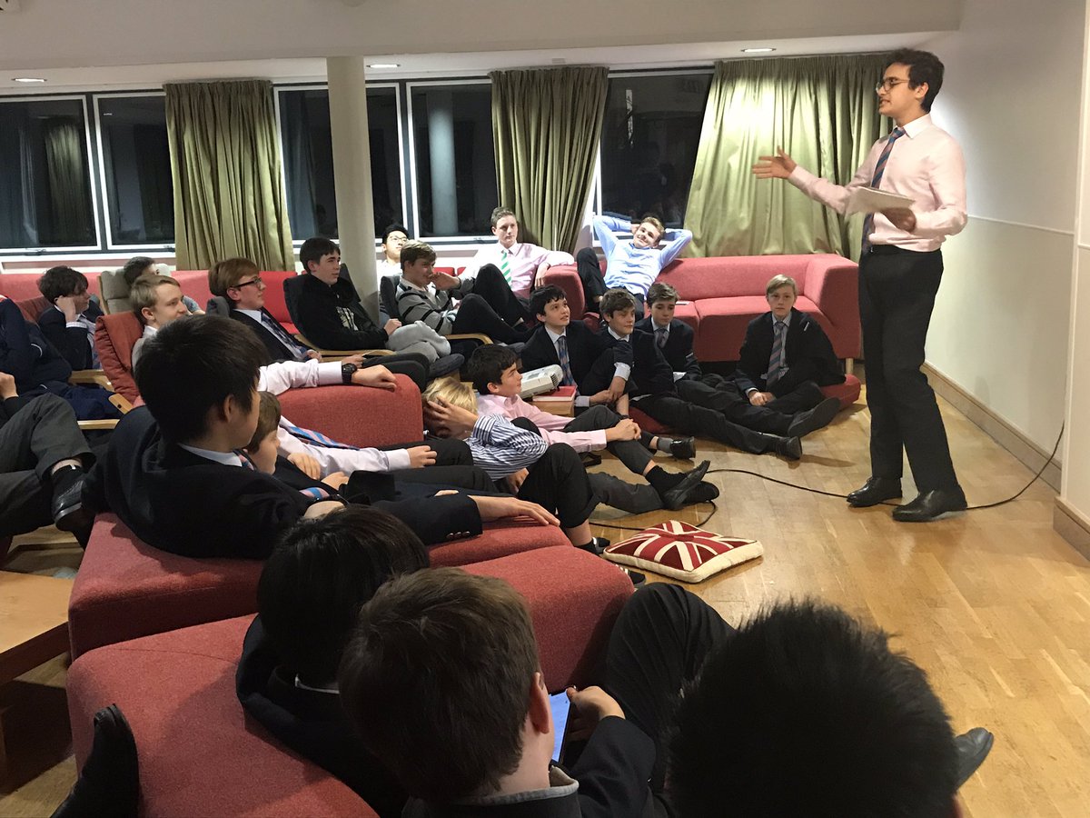 RadleyJSocial's tweet photo. Great to see some of the @RadleyJSocial #fifths in action in #socialprayers - opening Shell, Remove and Fifth form eyes as to opportunities in the Lower School and also discussing the forthcoming election @RadleyGovtPol @RadleyLibrary @RadleyAcademic @RadleyEnrich @RadleyCoCurr https://t.co/RKPtANxQqQ