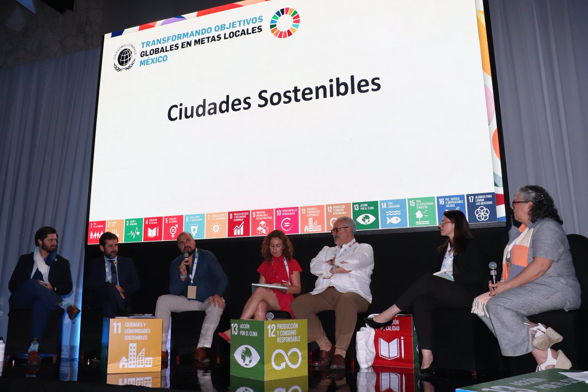 Petstarmx's tweet photo. .@RuyPdF de @arcacontal habla sobre la importancia de escuchar las propuestas de los ciudadanos para crear #CiudadesSostenibles como parte de una responsabilidad compartida.
Sigue la transmisión #EnVivo 
https://t.co/Hii8EswSCD
@PactoMundialMex
#PactoMundialMéxico https://t.co/L9ELNF7vlD