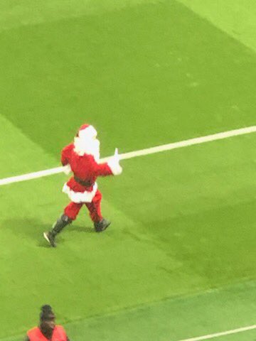 BatailleMat's tweet photo. @TeamOrangeFoot ๐ #attraperNoel ๐
๐ผ๐ https://t.co/JPTe4vrpfO
