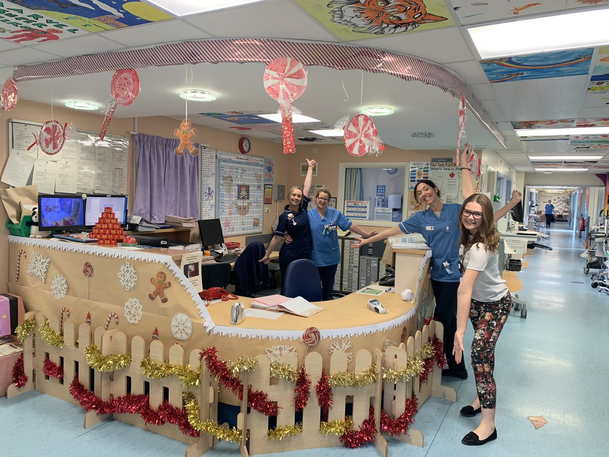 It’s starting to look a lot like Christmas thanks to @Wyevalleynhspl1 I’m loving the gingerbread nurses station can’t wait to see the rest of the ward #watchthisspace #teampaeds #paedsrock #ChristmasIsComing <a href="/DonnaV83/">Donna Vass</a> <a href="/FiFibelle1231/">Fiona McHale</a> <a href="/WyeValleyNHS/">Wye Valley NHS Trust</a>