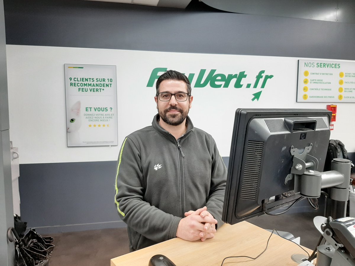 uzivatel feu vert na twitteru nouveau concept feuvert inaugure a ecully une equipe fiere et une direction encourageante bravo a toutes les equipes magasin et siege pour tout le travail accompli pour