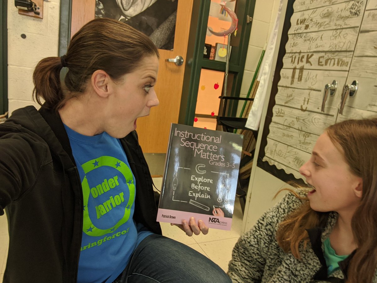 MrsTackett224's tweet image. @brownpatrick8 @NSTA Can&apos;t wait to start reading! #NSTA #ExploreBeforeExplain
