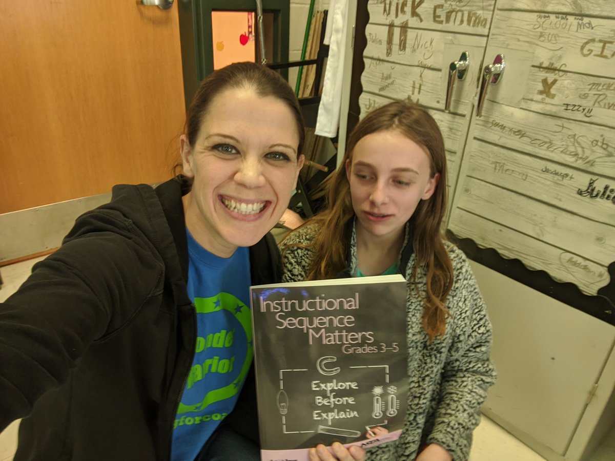 MrsTackett224's tweet image. @brownpatrick8 @NSTA Can&apos;t wait to start reading! #NSTA #ExploreBeforeExplain