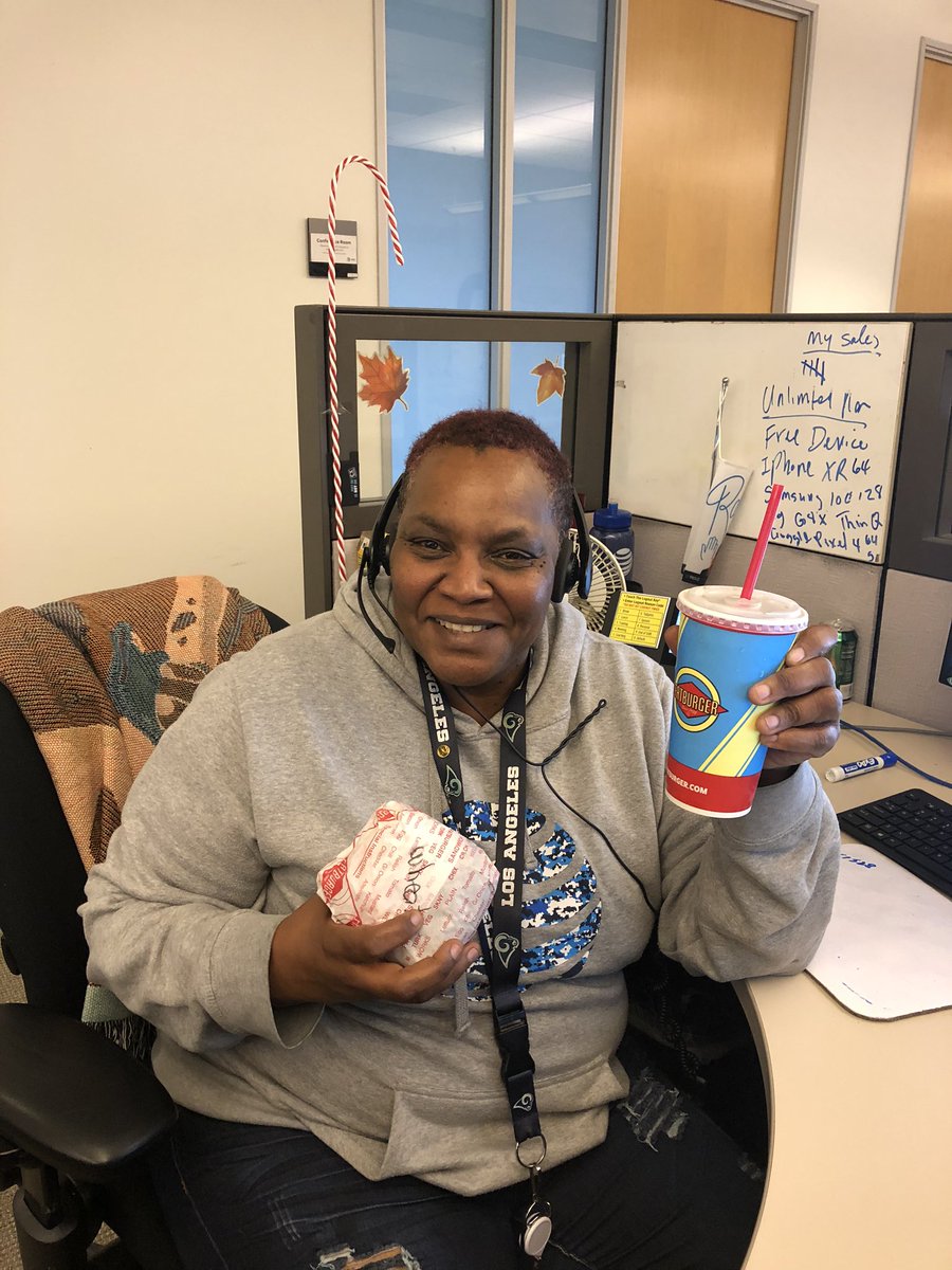 SBBohanan's tweet photo. @Denise30798677 did an amazing job and got five sales yesterday. Now she’s enjoying her lunch from Fatburger as appreciation for all her hard work. @CerritosPride @christopherduo @KathyValladare8 @IamJosephL @ozzie61152942 @edenley1 https://t.co/tVNZ4R302q