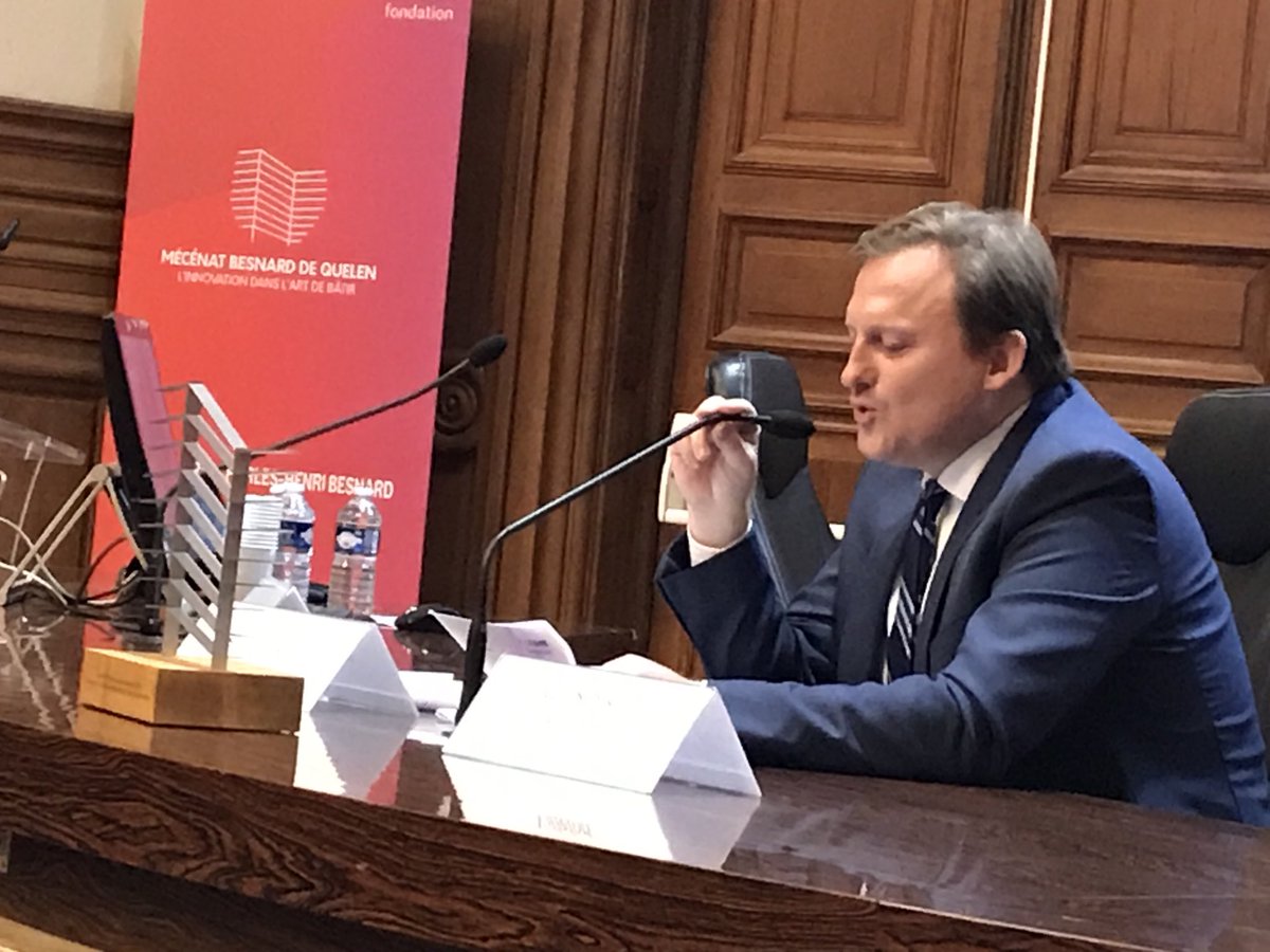 florence poivey tweet media