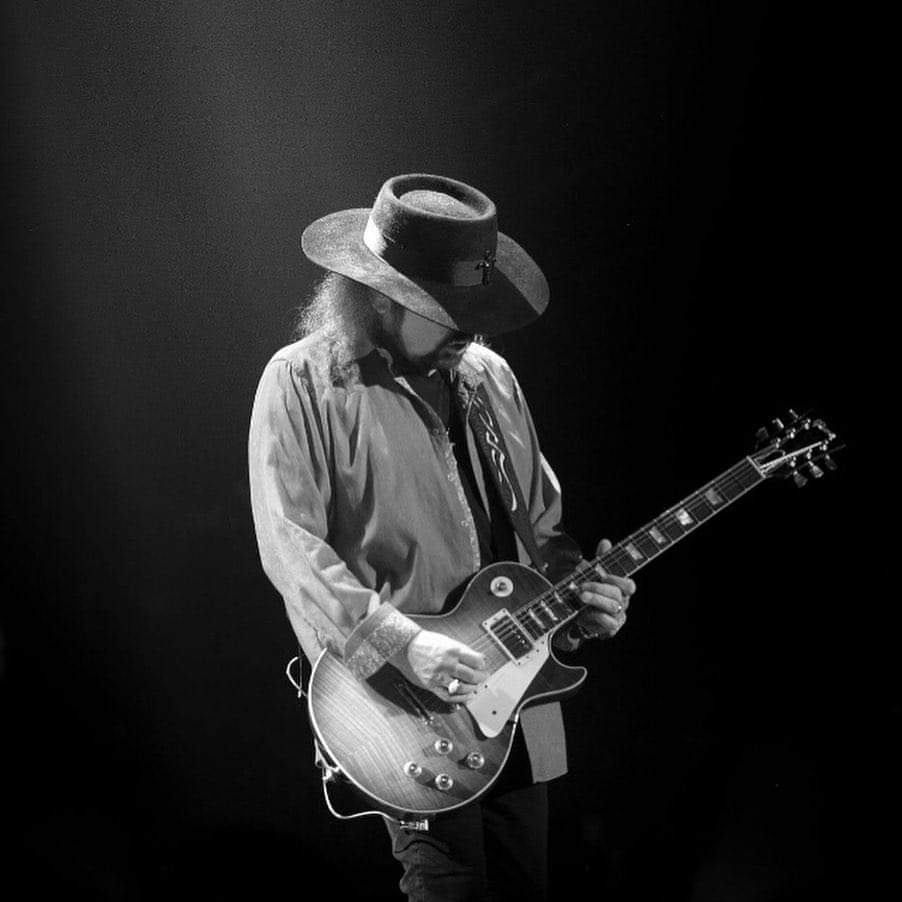  Happy Birthday
Gary Rossington of
Lynyrd Skynyrd 