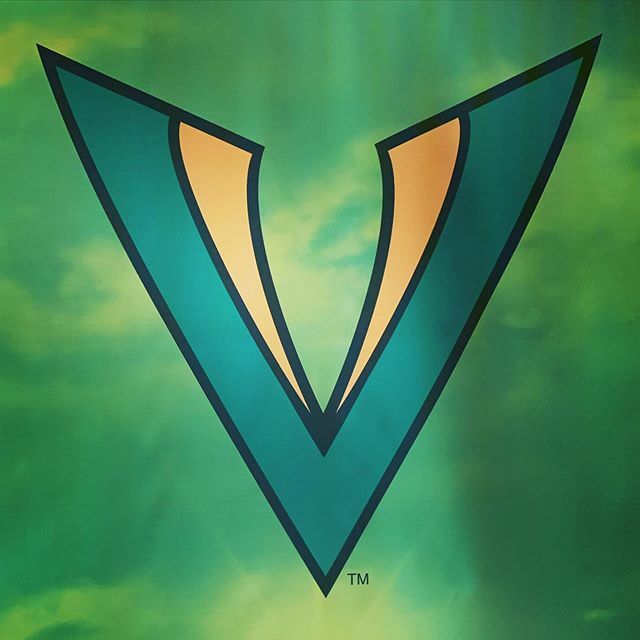 thatdigitech's tweet image. Met some very nice athletes today. 
@xflvipers 
@tampa.vipers 
@tampabayvipers 
@deemount1 
@julioaaguilar ift.tt/364FYuQ